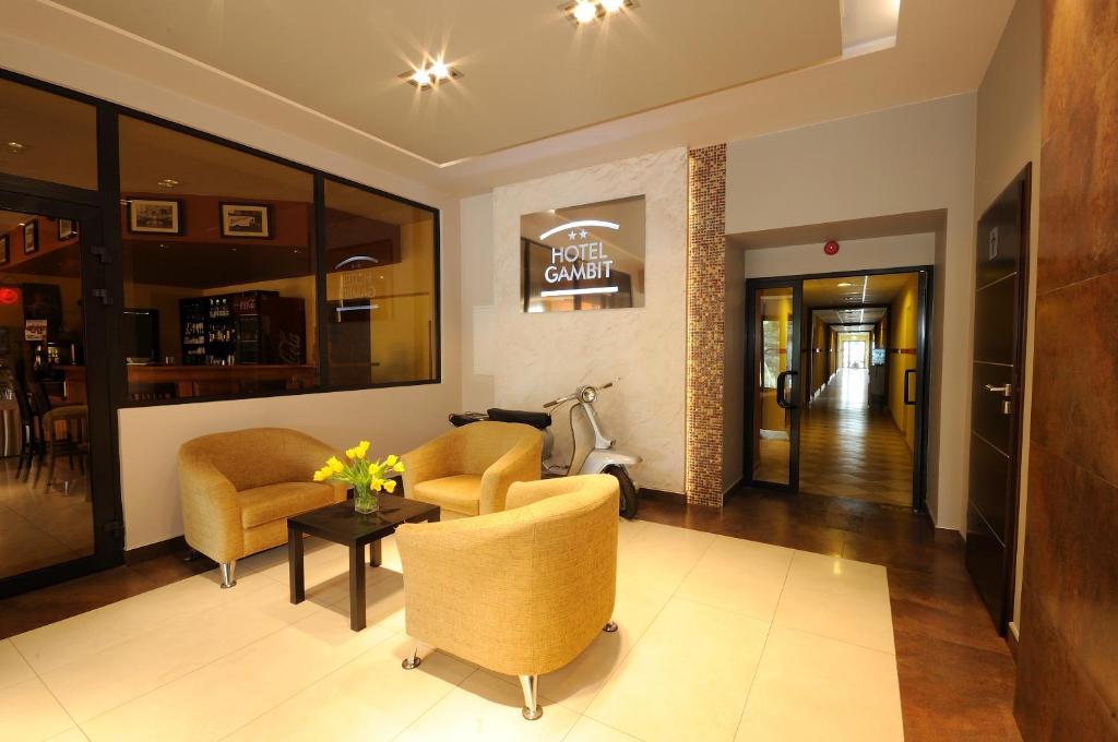 Hotel Gambit I Restauracja Cieszyn Cieszyn  Dış mekan fotoğraf